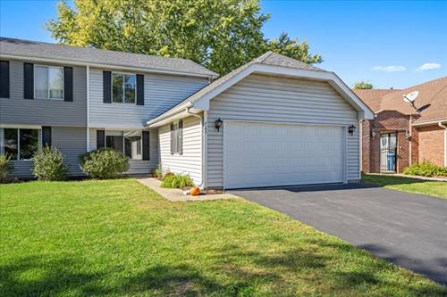 765 Clearwood, Aurora, IL 60504