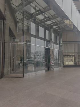 950 N Michigan Unit 37F, Chicago, IL 60611