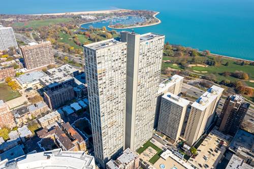 655 W Irving Park Unit 5305, Chicago, IL 60613