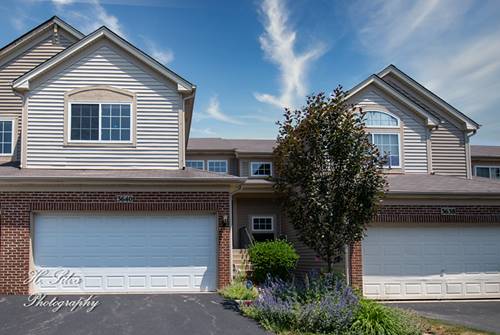 3640 Roanoke Unit 3640, Carpentersville, IL 60110