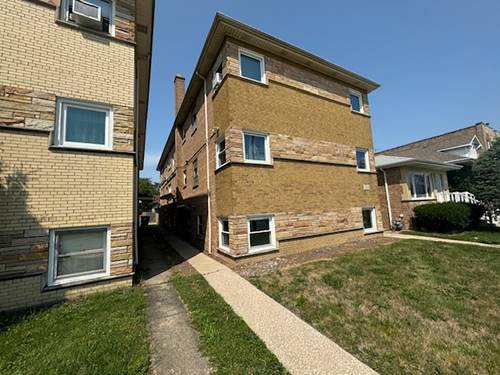 2244 Oak Park Unit 2W, Berwyn, IL 60402