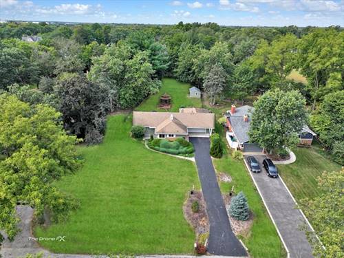 1s526 S Taylor, Glen Ellyn, IL 60134