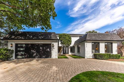 1075 Heather, Deerfield, IL 60015