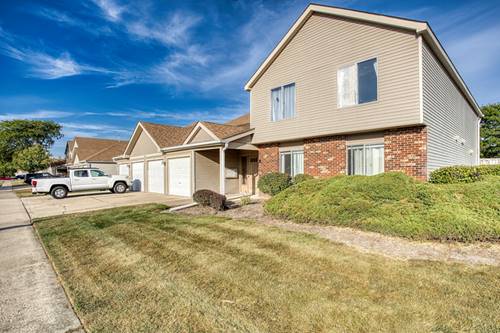 7070 Newport Unit 203, Woodridge, IL 60517