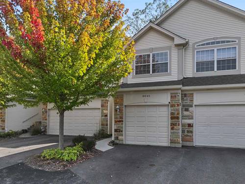 8045 Sierra Woods, Carpentersville, IL 60110