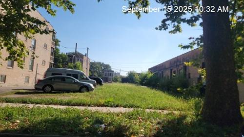 6049 S St Lawrence, Chicago, IL 60637