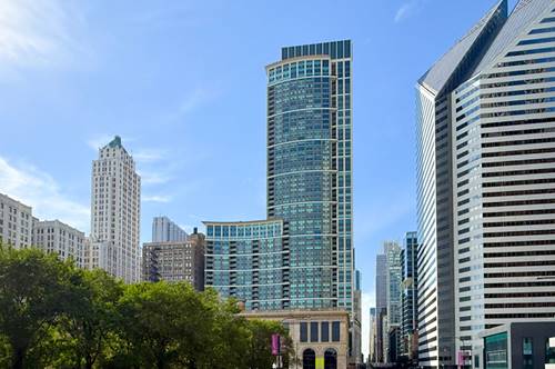 130 N Garland Unit 1504, Chicago, IL 60602