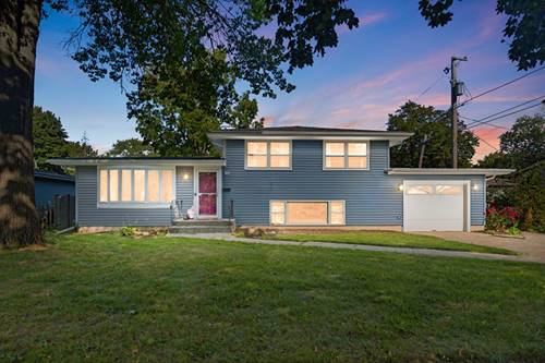 324 Alma, Cary, IL 60013