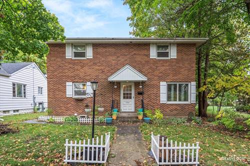 754 Haish, Dekalb, IL 60115