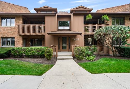7962 Garfield Unit 110, Burr Ridge, IL 60527