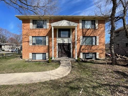 901 E Chicago Unit 2W, Naperville, IL 60540