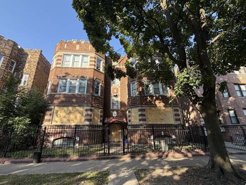 7816 S Phillips, Chicago, IL 60649