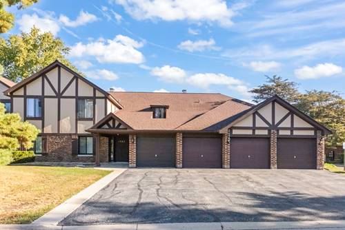 1703 Lakecliffe Unit A, Wheaton, IL 60189