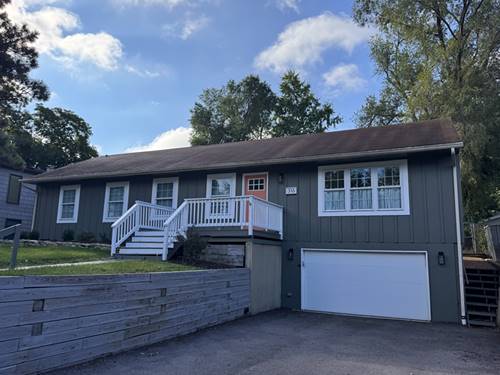 316 Plum, Lake In The Hills, IL 60156