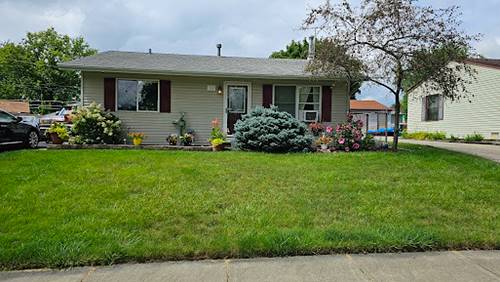 110 Elm, Streamwood, IL 60107