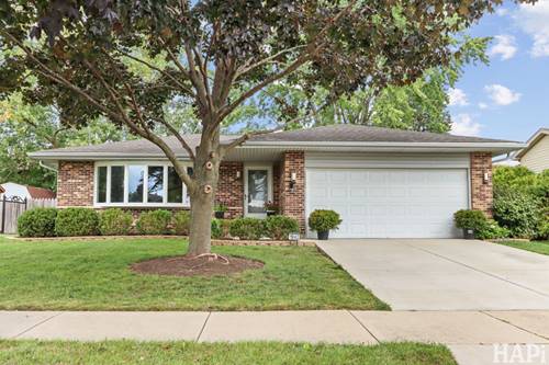 1942 Trail Ridge, Arlington Heights, IL 60004