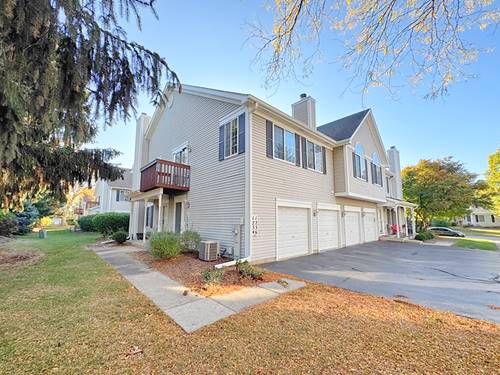 1236 Sandhurst Unit 1236, South Elgin, IL 60177