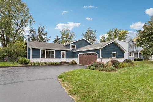 818 Bernadette, Batavia, IL 60510