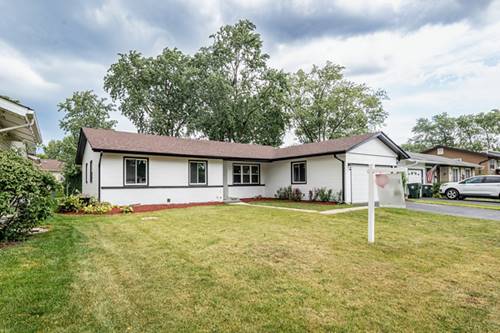 72 Braemar, Elk Grove Village, IL 60007