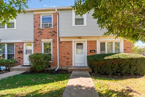 4077 Club Tree, Streamwood, IL 60107