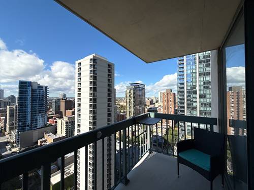 1 W Superior Unit 2615, Chicago, IL 60654