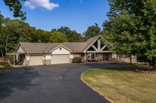 5076 Oak Hill, Rockford, IL 61109