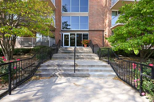 2222 S Stewart Unit 3D, Lombard, IL 60148