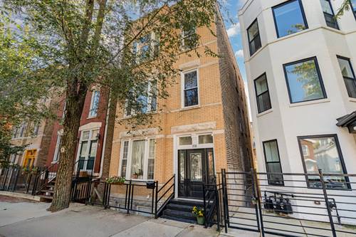 1721 W Pierce, Chicago, IL 60622
