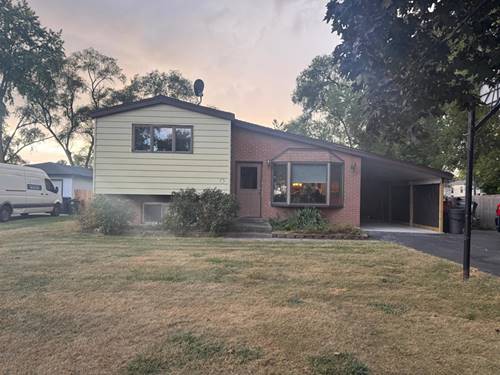 7310 Capitol, Darien, IL 60561