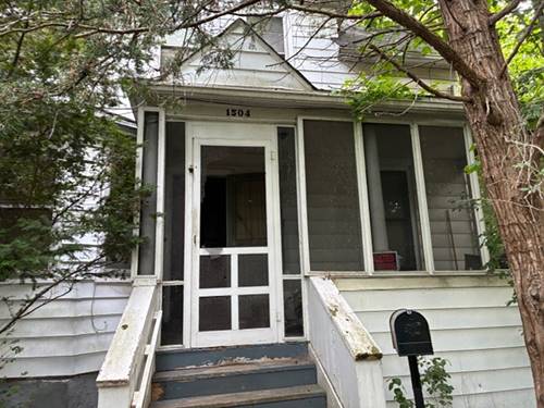 1504 W Glen Flora, Waukegan, IL 60085