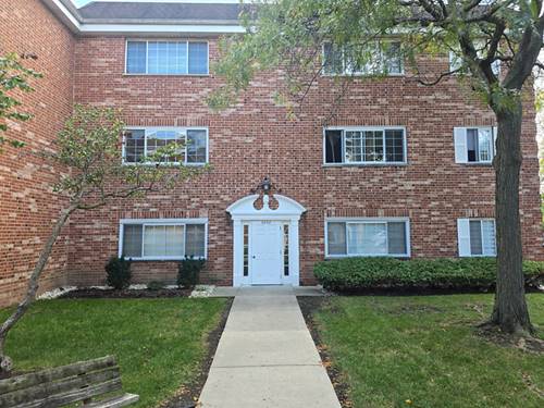 6882 W Touhy Unit D, Niles, IL 60714