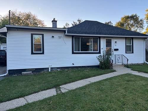 24 Washington, Waukegan, IL 60085