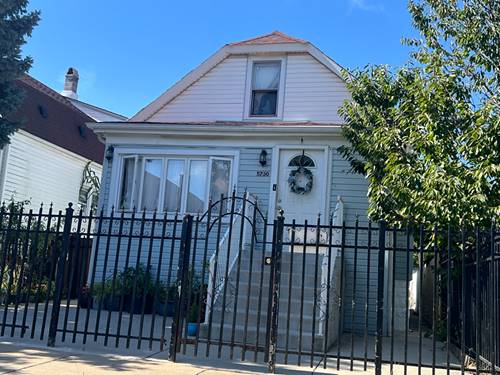 5730 S Washtenaw, Chicago, IL 60629
