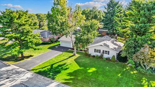 977 Lindenwood, Aurora, IL 60506