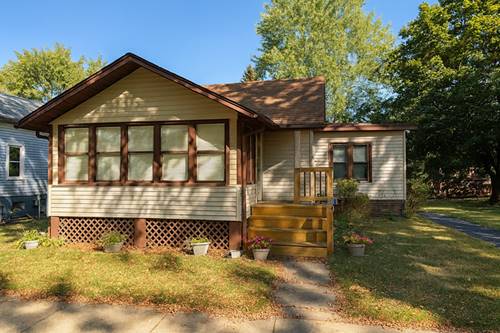 943 Charles, Aurora, IL 60506