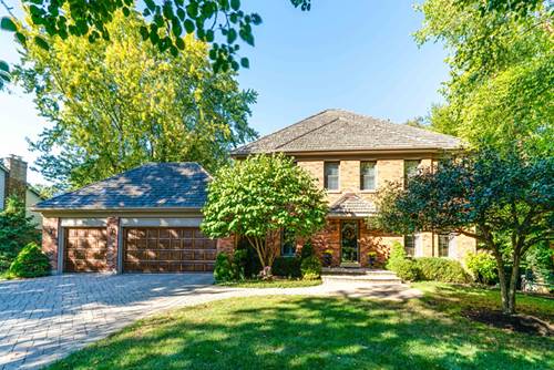 832 Interlaken, Libertyville, IL 60048