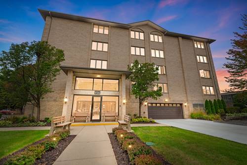 9510 S Kolmar Unit 406, Oak Lawn, IL 60453