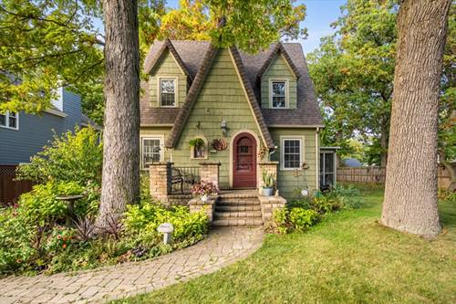 501 Dodson, Geneva, IL 60134