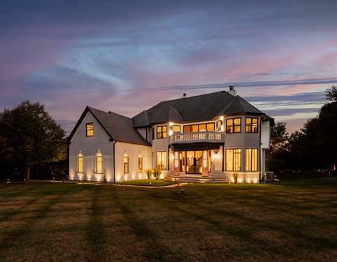 37W993 Heritage Oaks, St. Charles, IL 60175