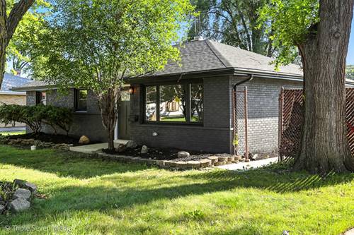8053 Newland, Burbank, IL 60459