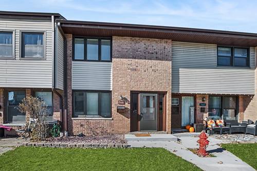 7666 S 88th, Justice, IL 60458