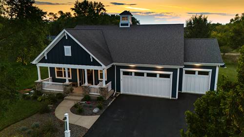 40580 N North Newport, Antioch, IL 60002