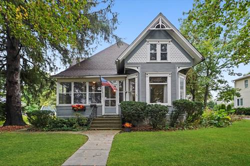 121 Park, Grayslake, IL 60030