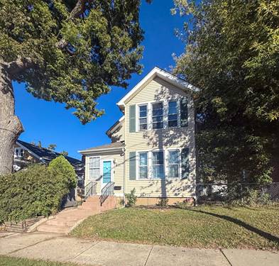 831 S Mcalister, Waukegan, IL 60085
