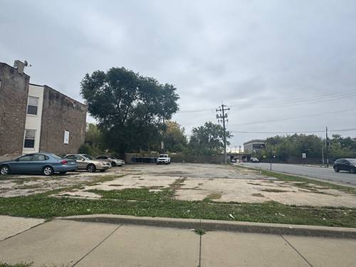 3959 W Arthington, Chicago, IL 60624