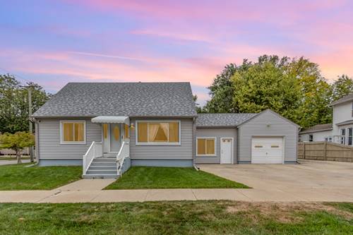 61 S Union, Aurora, IL 60505