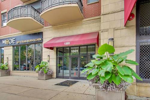 1301 W Madison Unit 315, Chicago, IL 60607