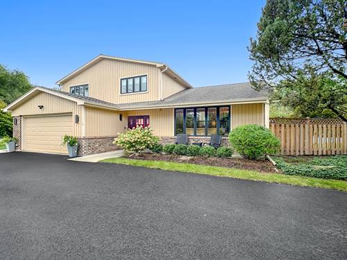 2537 Woodland, Northbrook, IL 60062