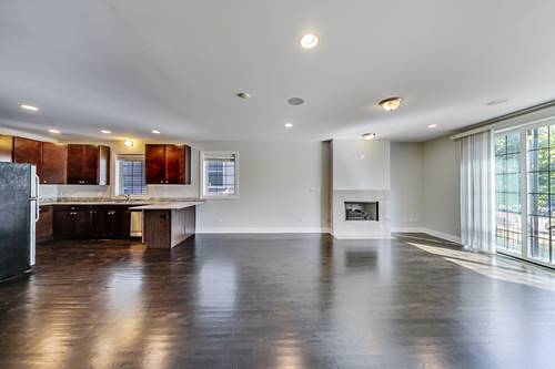 3332 W Palmer Unit 1E, Chicago, IL 60647
