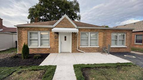 4438 Wesley, Schiller Park, IL 60176